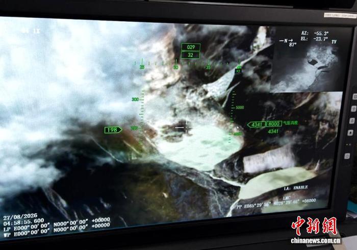 「翼竜」ドローンは被災地域の偵察を続け、画像・映像を送信している。画像提供：中航無人機