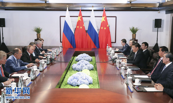 中露首脳会談　BRICS協力の推進に全力